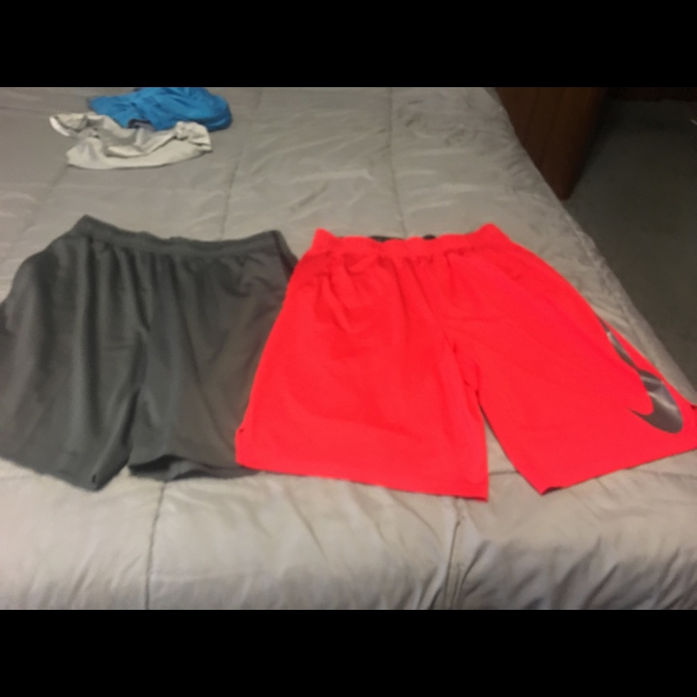 Men Nike shorts